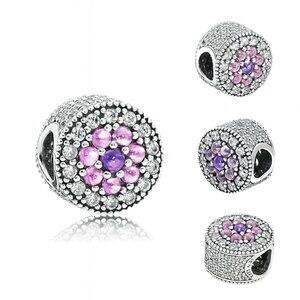 Dazzling Floral Charm (ONE)